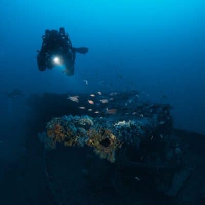 HMS Southwold with Dive Systems Malta