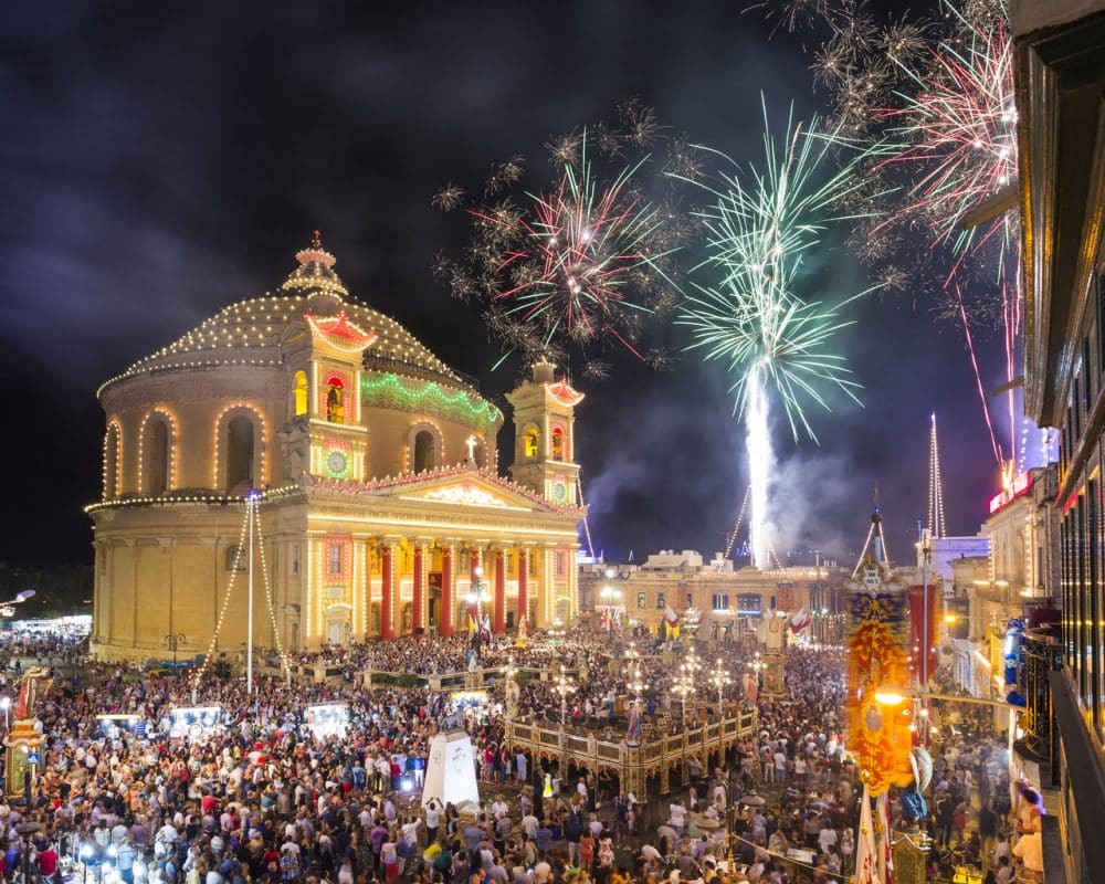 Maltas Festivals and carnivals dive systems malta bout malta.jpg